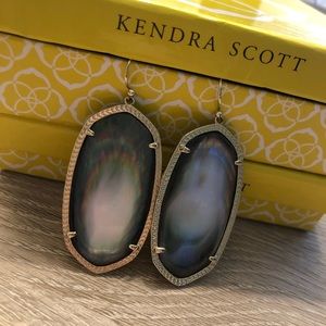 Kendra Scott Danielle earrings